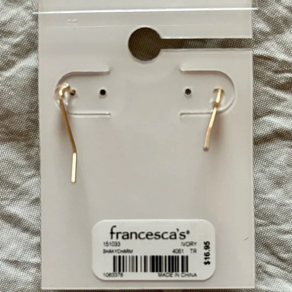 Francesca's Collections Gold and White Floral Drop Earrings - Picture 2 of 3